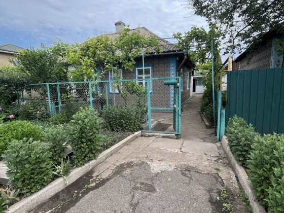 1/2 будинку вул. Владислава Ревенка ( Скляра) Ювілейна Кривой Рог
