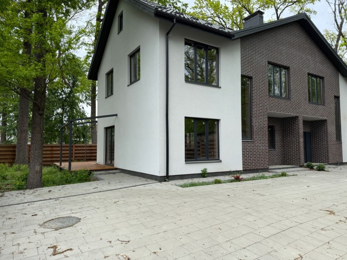 Дуплекс у Бучі в гарній локації - фото 1
