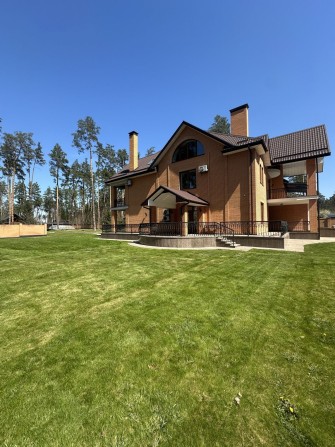 Розкішний маєток 700 м² у лісовій зоні Бучі  на  30 сотках - фото 1