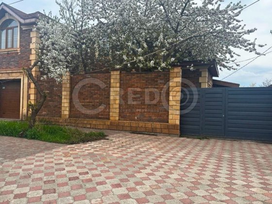 Продаж 2-х поверхового будинку вул.Українська Кривий Ріг