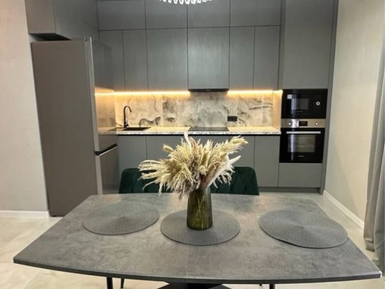 Таунхаус 110 м² з ремонтом в Ірпені, вул. Руданського — $160 000. Кутова ділянка 2,5 сотки, камін те Ірпінь