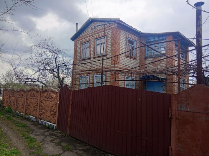 Продається дача за військовим містечком 33 на Долгінцево - фото 1