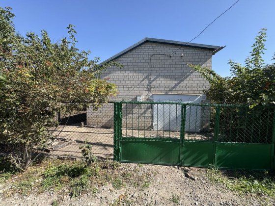Продається дача на Миколаївському шосе . Кривий Ріг