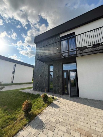 Будинок біля Царського озера. Поруч ліс. 790$/мкв. 5 соток землі. - фото 1