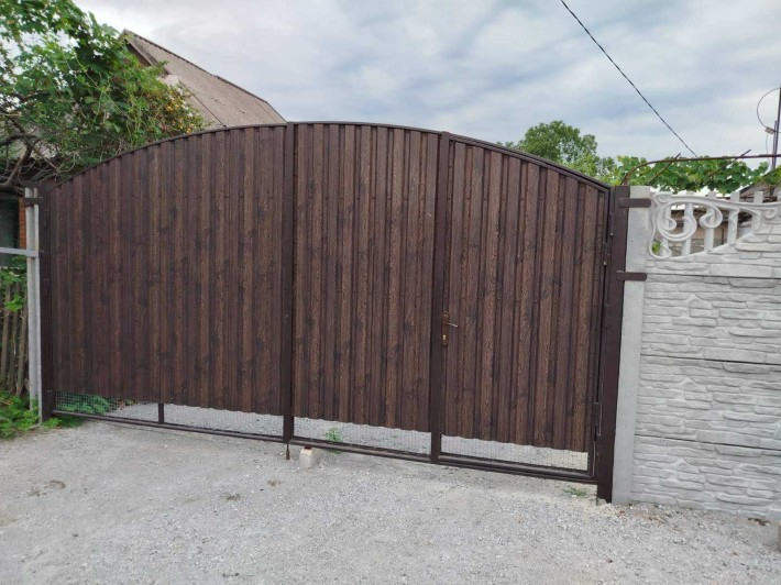 Продам Дом на Ласточке Кривой рог - фото 1