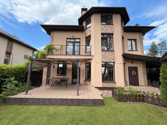 Преміальний автономний будинок біля Центрального парку | 253 м² | Ремонт | Меблі | Техніка  | Каміни Ирпень