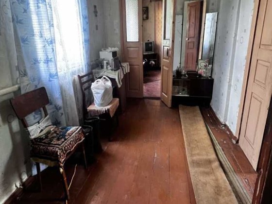 Продається будинок із земельною ділянкою у передмісті Полтави. Державні програми. Полтава