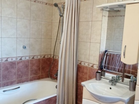 Частина будинку Панаса Мирного 3 кімнати  зручності Полтава