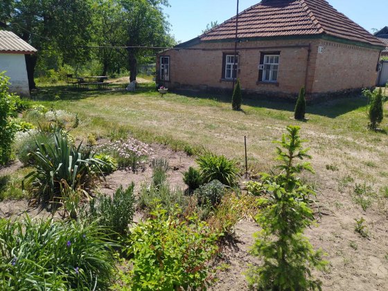 Продається участок з житловим будинком. Полтава