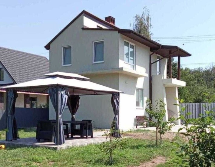 Вороніна! У продажу цегляний 2/х поверховий будинок - фото 1