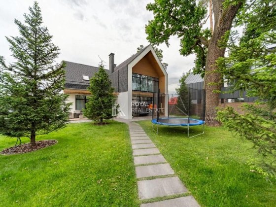 Продажа дома 245 м² 5 комнат 12-я линия Ирпень Генератор Терраса Навес Ірпінь