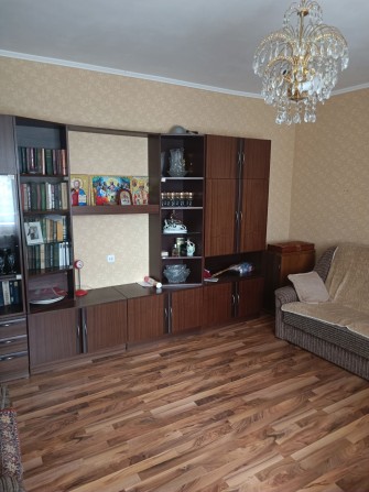 Продаж окремого цегляного будинку в передмісті - фото 1