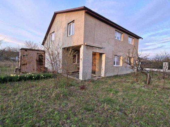 Продається будинок в Лезневе, зем. ділянка 8 соток Хмельницький