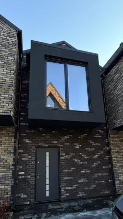 Продам Таунхаус 85м² у ЖК «Плекай». Найвигідніша ціна. Центр міста. - фото 1