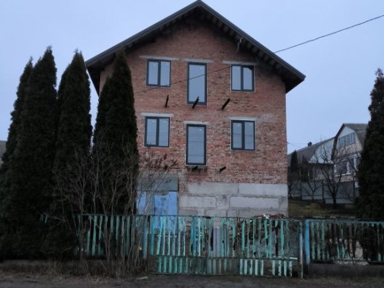 Просторий будинок Хмельницкий
