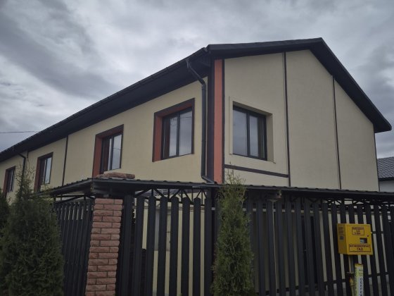 Продам котедж з ділянкою Хмельницький