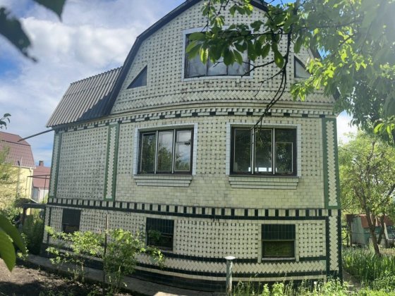 Просторий будинок з комунікаціями. Ділянка 6 соток. Є хороший Торг! 44434 Хмельницкий