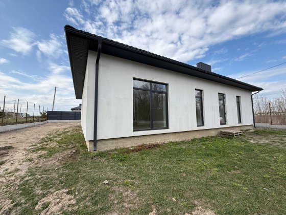 Продаж будинку вул Млинівська 136 м² 12 соток Ровно