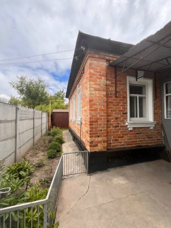 Будинок м.Лебедин - фото 1