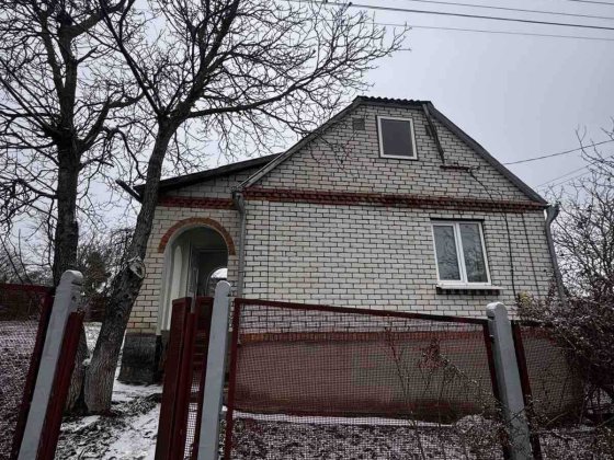 Продаж будинок з комунікаціями Лезнево Теміново Хмельницкий