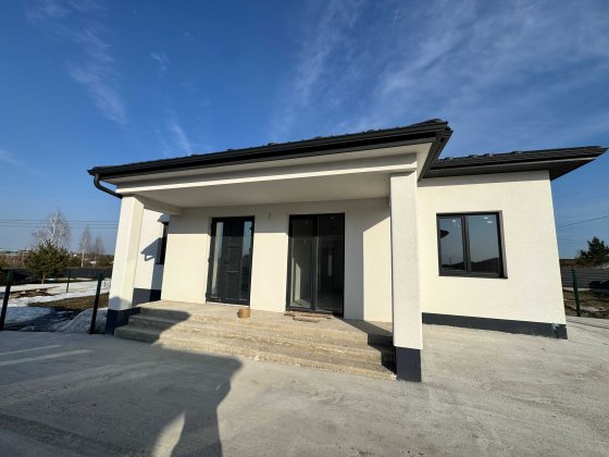 Будинок-американка 115 м² на 6.3 сотках у закритому комплексі Рівне