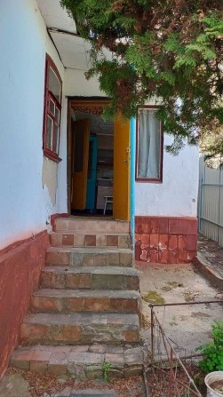 Продам частку в будинку в центрі міста - фото 1