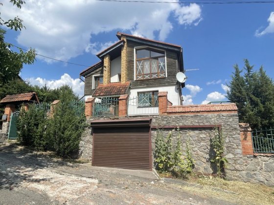 Продається будинок в центральній частині міста, р-н Стадіона Ворскла Полтава