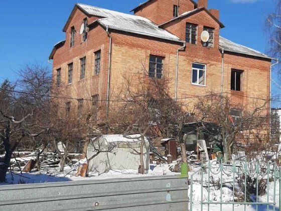 Продам цегляний будинок в районі кінцевої зупинки ГРЛ Полтава