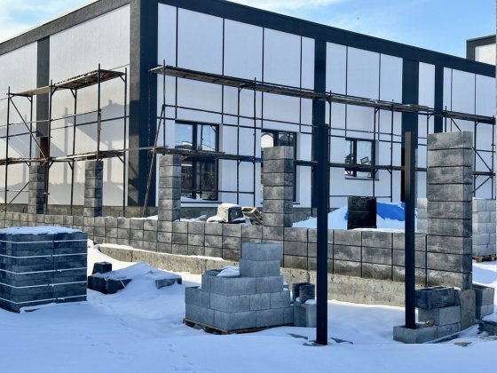 Продаж котедж з міськими комунікаціями на 3 сотках з парканом Ровно