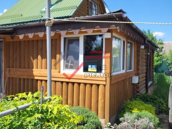 Продаж дачного будинку в Петрівці, 3 кімнати, 70 м², 6 соток!