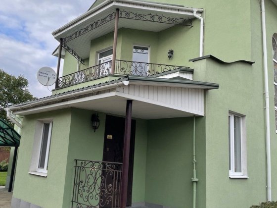 Будинок рівня “заїхав і живи” — елегантність, простір і гармонія Сумы