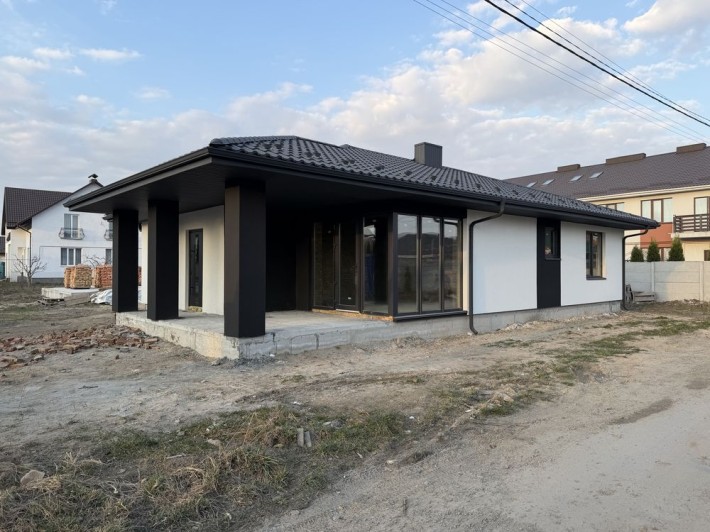 Продам Будинок з Комунікаціями! - фото 1