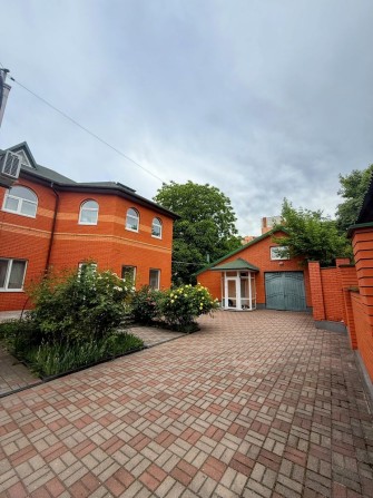 Продам будинок Центр міста  225м+ офіс + літній будинок. - фото 1