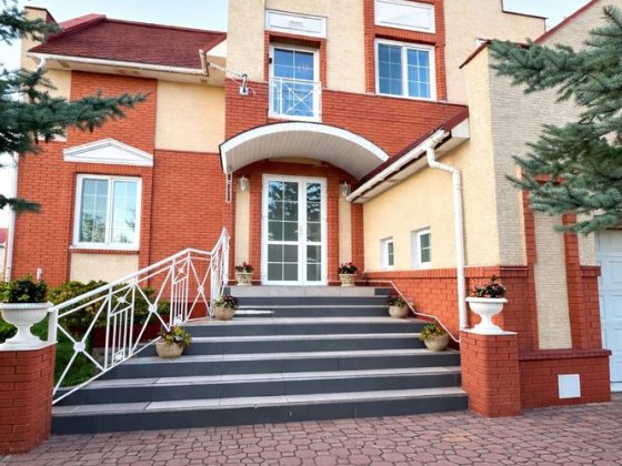 Продам будинок (Дивокрай). Земельна ділянка 20 сот . Хмельницкий