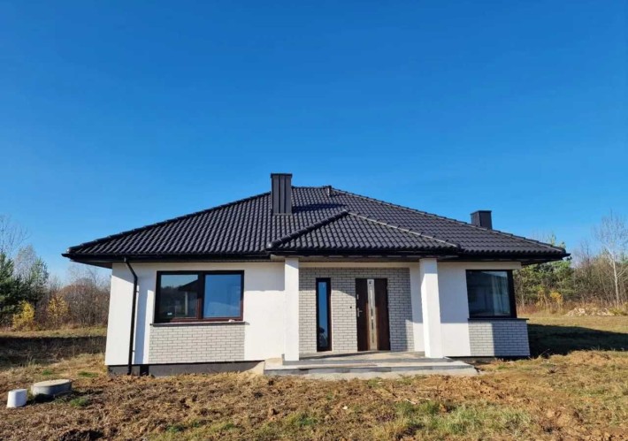 Продам будинок з гаражем 120м2,Лезнево - фото 1