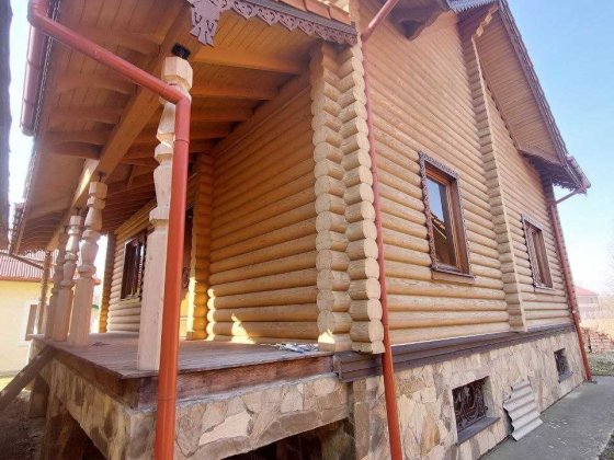 Продам новий сучасний будинок з авторським ремонтом 250 м.кв., 8 км від міста Чернівці