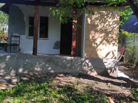 Продаю дім район роша Чернівці