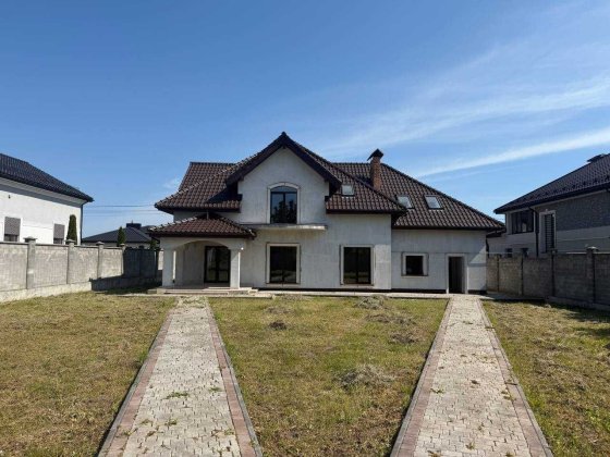Продаж нового будинку в Рівному Ровно