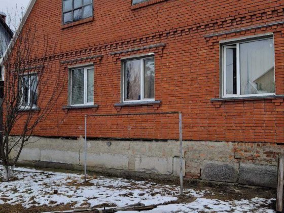 В продажу цегляний будинок Полтава