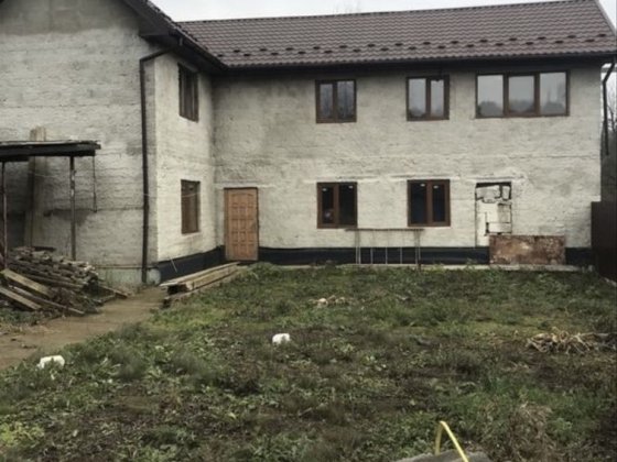 Продається будинок на Роші. Чернівці