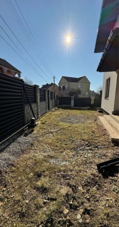 Будинок. Червоні гори. - фото 1