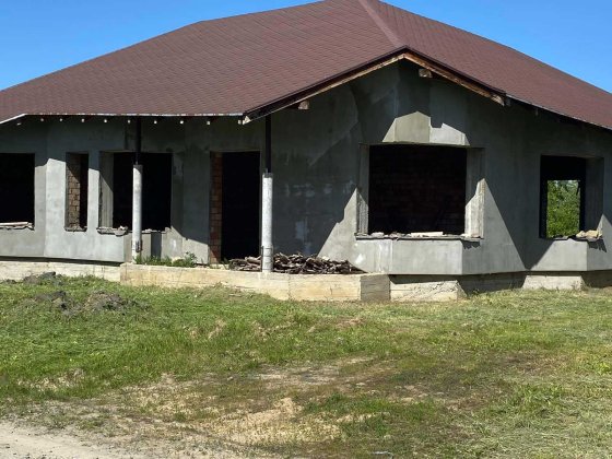 будинок недобудований в місті  Ужгород