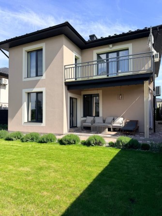 Продаж будинку з новим ремонтом та меблями - фото 1
