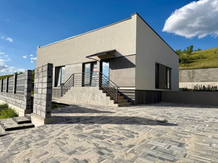 Продам одноповерховий будинок! р-н Авторинок - фото 1