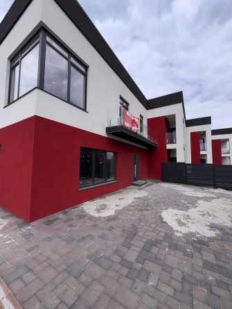 Продаж таунхауса площею 95 м², масив Костромський - фото 1