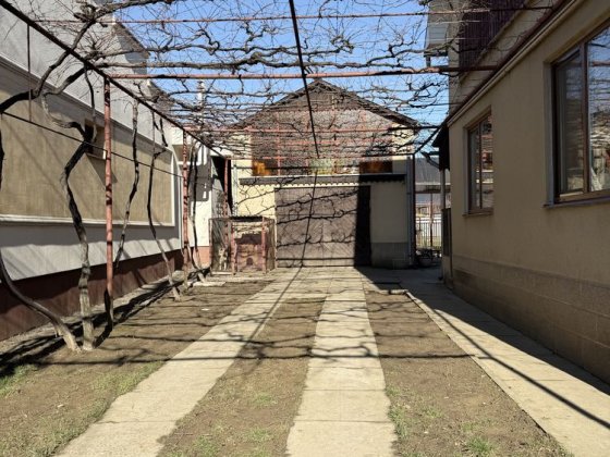 Продається будинок р-н ТЦ Білочка