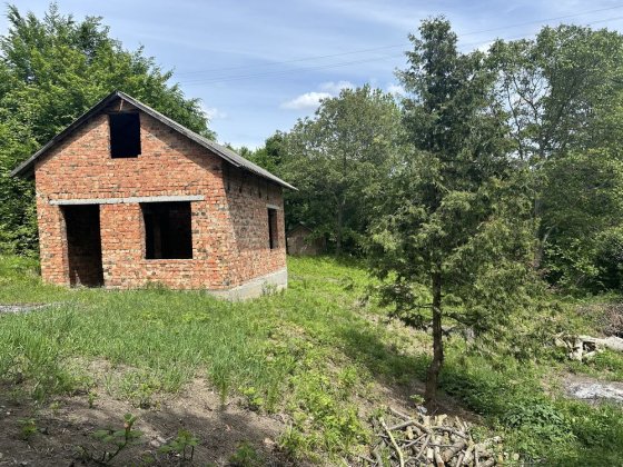Продається дача затишна локація Чернівці