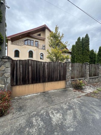 Продається будинок з камінним залом в м Ужгород в р-н Минай - фото 1
