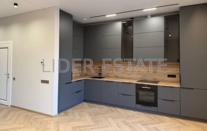 Продам таунхаус в Ужгороді, 4 кімн., 136 м², 5 соток! Комфорт та зручність для вашої родини! - фото 1