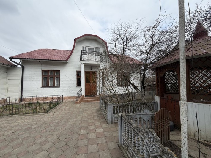 Будинок в Садгорі - фото 1